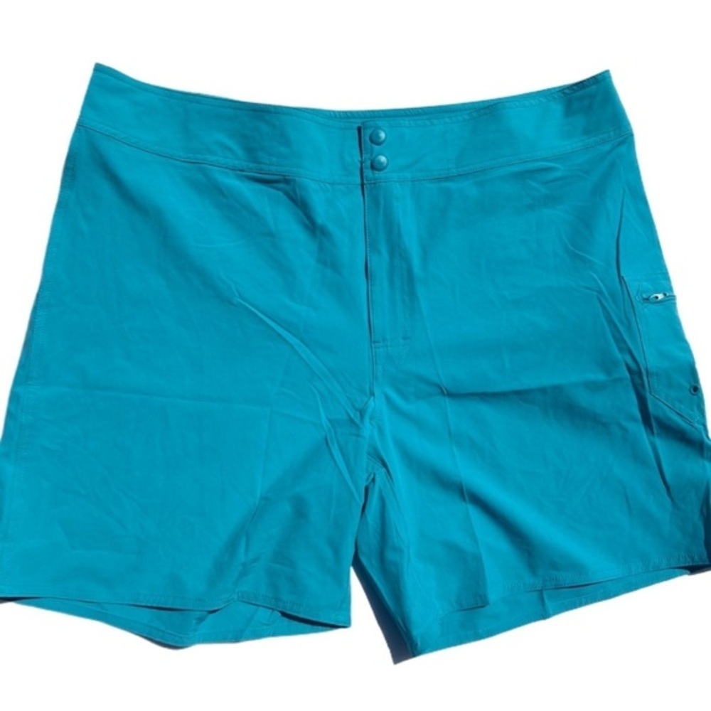 LL Bean Quick Dry UPF 50+ shorts